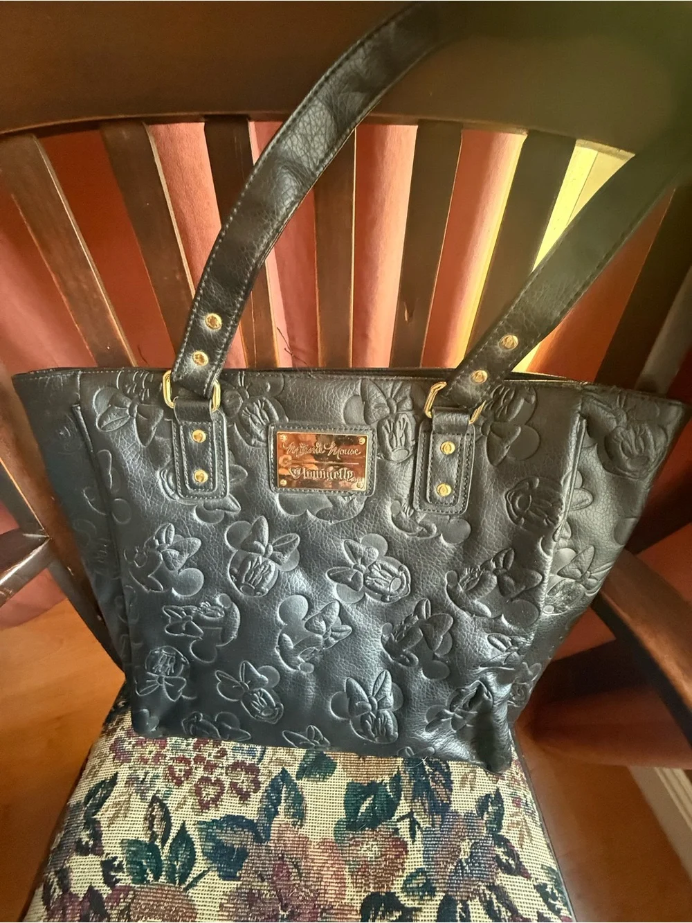 Loungefly black tote